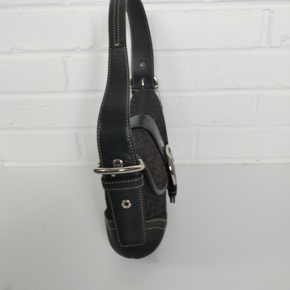 Coach Signature Collection small bag - Picture 6 of 9